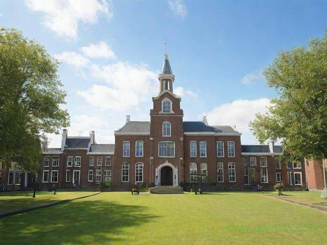 荷兰留学签证办理流程（荷兰留学签证办理流程及费用）