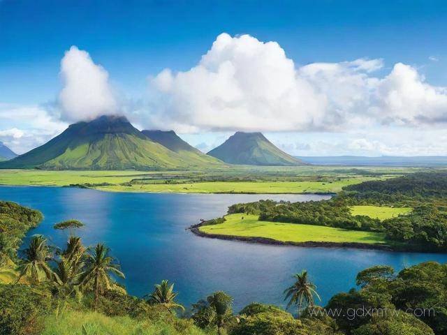 瓦努阿图绿卡办理流程(办理瓦努阿图绿卡还是护照好)